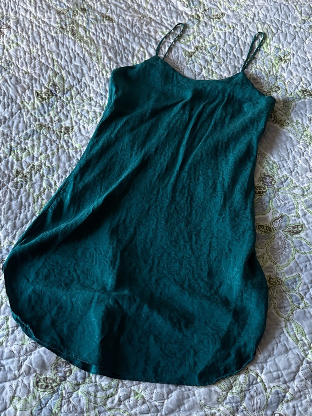 Valerie Stevens 100% Silk Green Slip